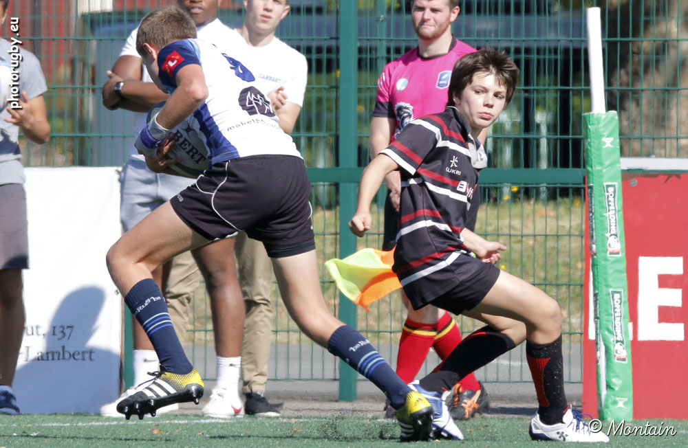 160924U16_044_70d29464