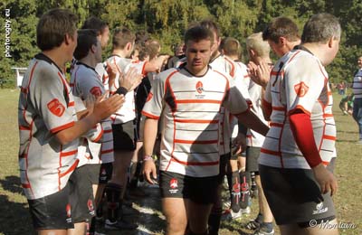 161009R_142_7D110254