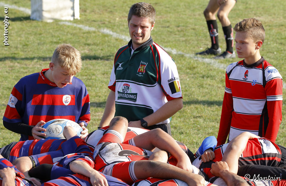 161015U18_053_70d26047