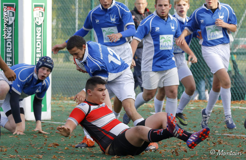 161022U18_008_70d26684