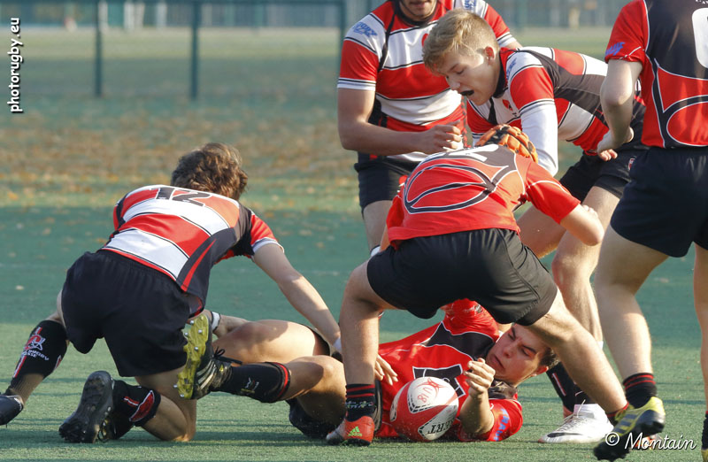 161029U18_068_7D111070