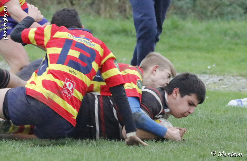 161126U16_090_7D112731