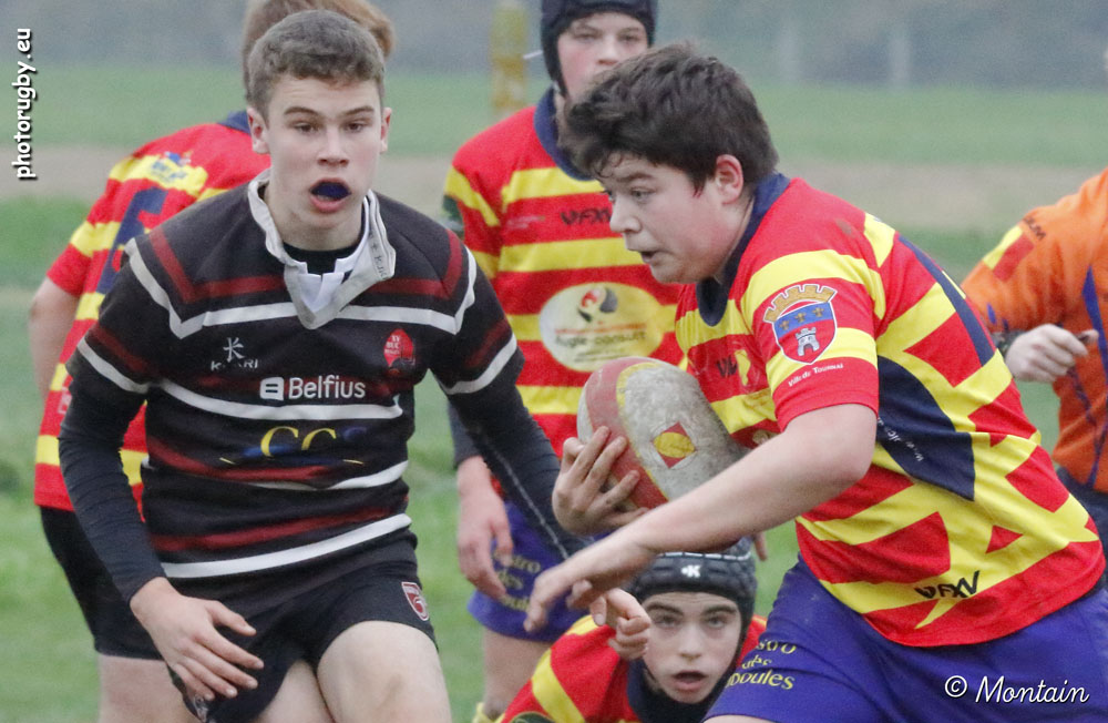 161126U16_092_7D112734