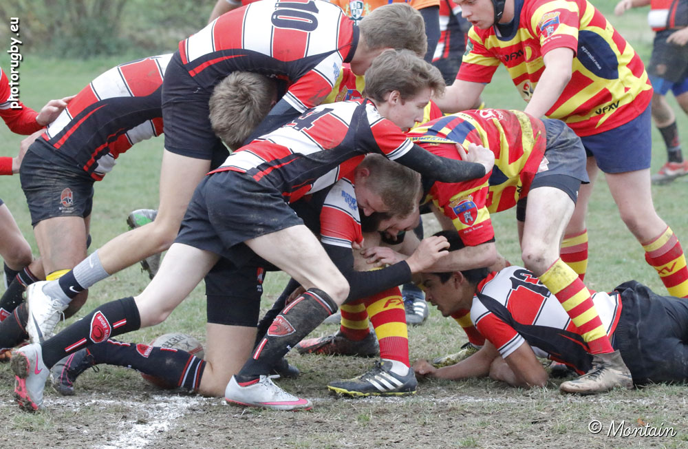 161126U18_041_7D112800