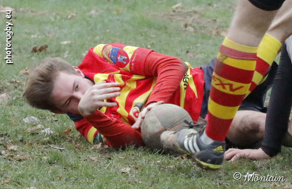 161126U18_059_7D112825