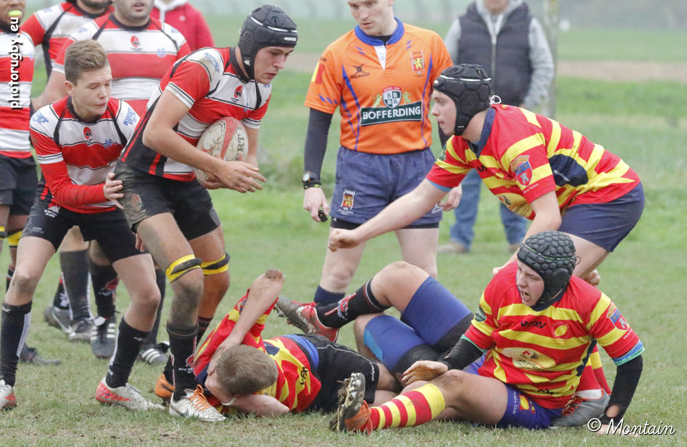 161126U18_080_7D112851