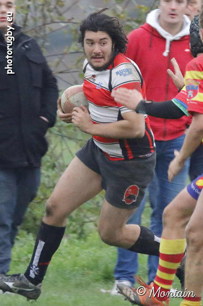 161126U18_129_7D112923