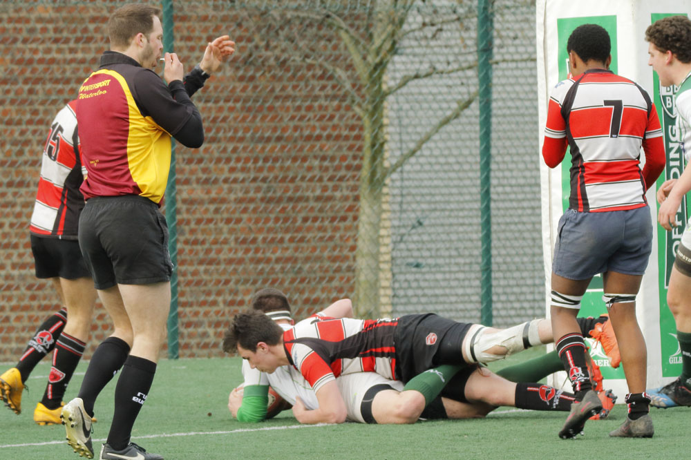 170225U18_097_7D115850